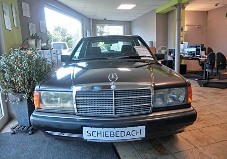 Mercedes-Benz 190 190E 1,8 / Schiebedach / SV / ZV / AHK