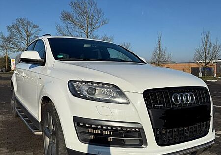 Audi Q7 3.0 TDI (DPF) quattro tiptronic - S Line