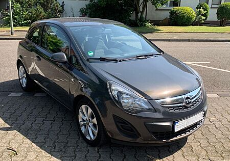 Opel Corsa 1.4 Active Active