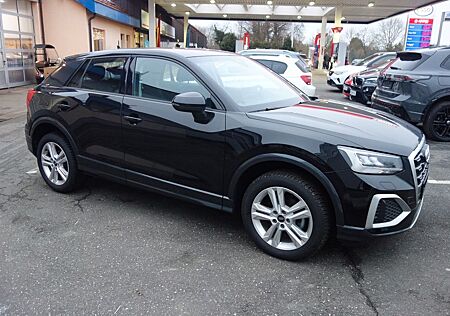 Audi Q2 35 TFSI advanced Led Navi