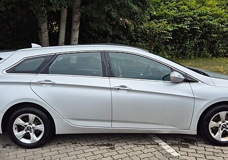 Hyundai i40 1.7 CRDi Kombi Automatik, Diesel, HU 09/26