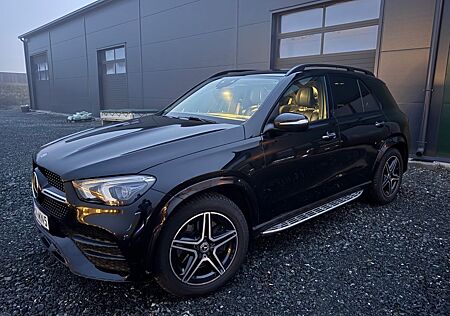 Mercedes-Benz GLE 400 GLE 400d AMG, Standheizung, Massage, Voll