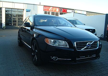 Volvo S80 V8 AWD Executive Geartronic