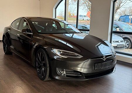 Tesla Model S Performance | 1. Hand