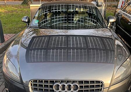 Audi TT Roadster 2.0 TFSI -