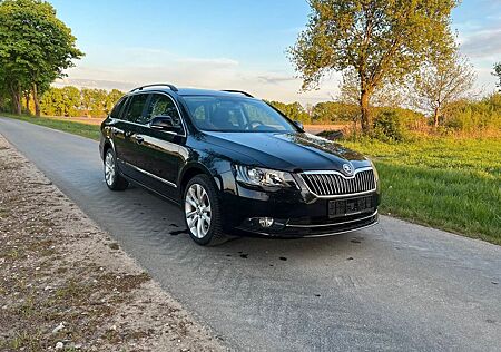 Skoda Superb 2.0 TDI 125 Green tec DSG Ambition Co...