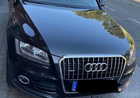 Audi Q5 2.0 TDI S tronic quattro -
