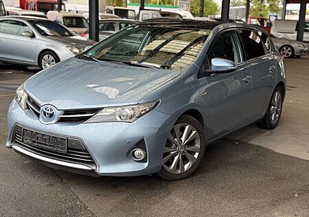 Toyota Auris Hybrid Executive