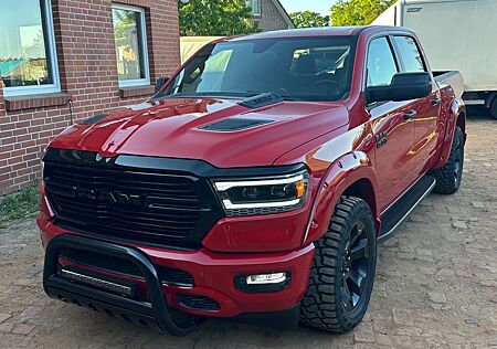 Dodge RAM 5,7 V8 E-TORQUE 4x4 2050 KM WIE NEU 6 SITZE
