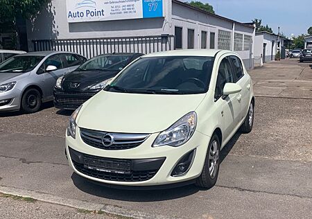 Opel Corsa D Satellite