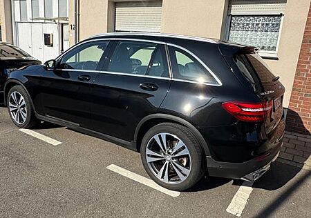 Mercedes-Benz GLC 250 d 4MATIC Autom. - AMB. - KAM. - 8xReifen
