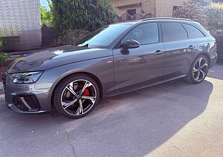 Audi A4 Avant 40 TFSI S tronic S line , Matrix, Pano,