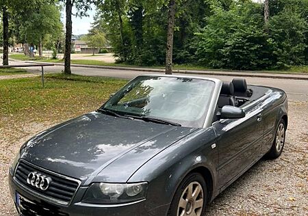 Audi A4 2.4 multitronic Cabriolet -