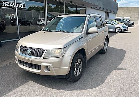 Suzuki Grand Vitara 1.9 DDiS Comfort 4X4 KLIMA