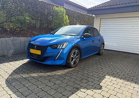 Peugeot 208 Elektromotor 136 GT Vollausstattung