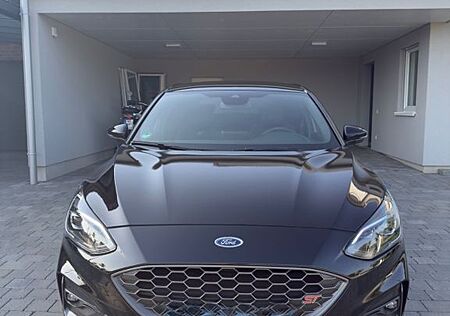 Ford Focus 2,3 EcoBoost ST Styling-Paket ST Styli...