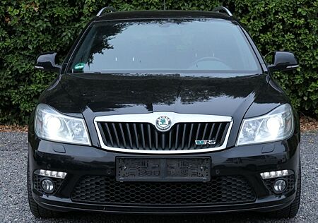 Skoda Octavia 2.0 TFSI VRS Combi*Volleder*Xenon*Sitz
