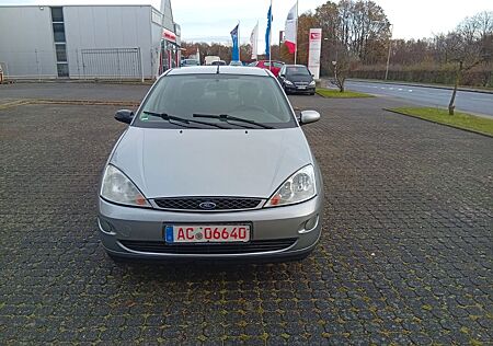 Ford Focus 1.6 Ghia,Tüv Neu