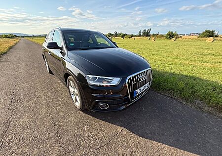 Audi Q3 2.0 TDI Klima/Xenon/AHK/Panoramadach/8-fach/S