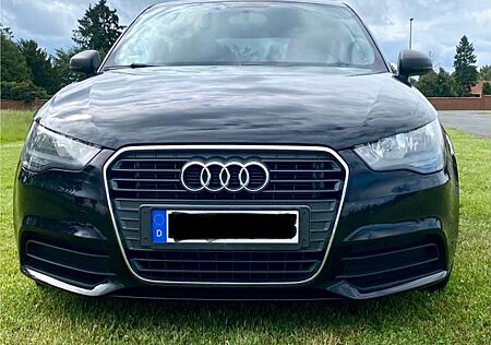 Audi A1 1.4 TFSI - Klima - MFL - Steuerkette neu! -