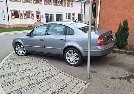 VW Passat Volkswagen 2.5 V6 TDI tiptronic Executive Executive