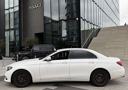 Mercedes-Benz E 220 d AVANTGARDE Autom. AVANTGARDE