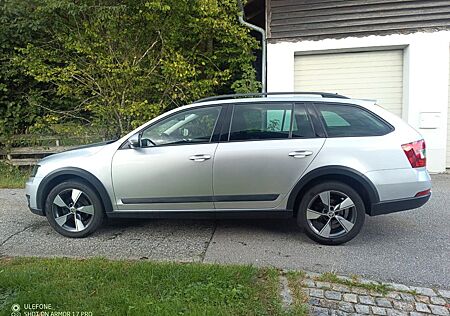 Skoda Octavia 2.0 TDI 4x4 Scout Combi Scout, AHK