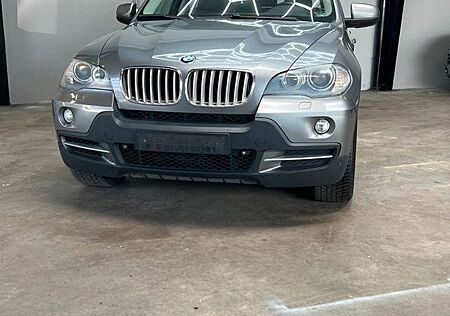 BMW X5 3.0sd/7Sitzer/Leder/AHK/StdhZ