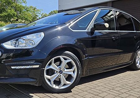 Ford S-Max Titanium S