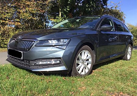 Skoda Superb 1.4 TSI iV DSG AMBITION COMBI AMBITION