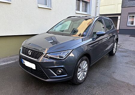 Seat Arona TGI 1.Hand NAVI DAB+ SHZ PDC Kamera