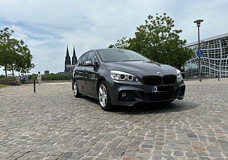 BMW 2er 220 Gran Tourer 220d 7 Sitzer M Sport LED Pano