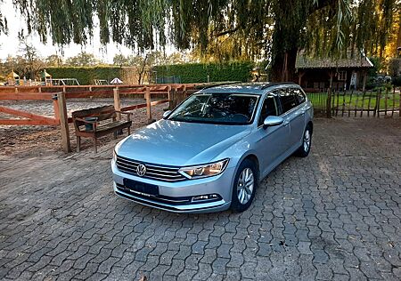 VW Passat Variant Volkswagen 2.0 TDI DSG BMT Trendline Var...