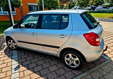 Skoda Fabia Ambiente 1.6TDI EURO 5 AHK