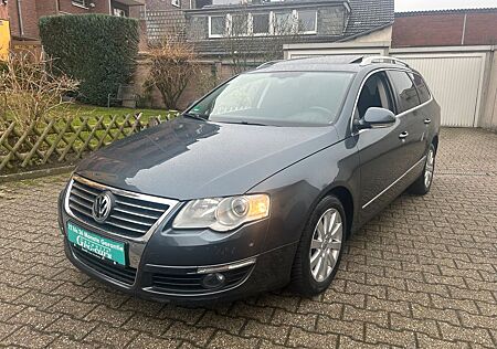 VW Passat Variant Volkswagen Highline AUT., Leder Navi Xenon