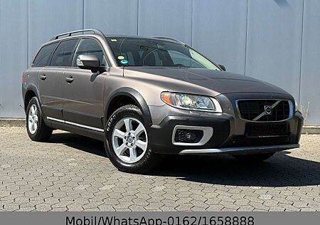 Volvo XC 70 XC70 Momentum AWD Voll Service