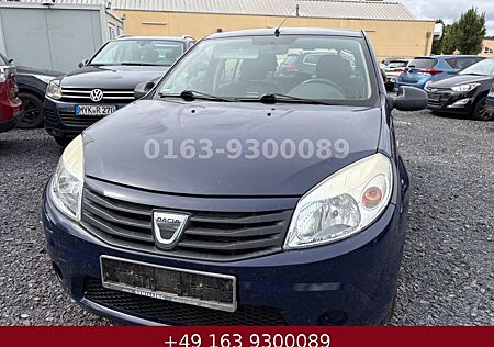 Dacia Sandero 1.2 16V 75 Lauréate
