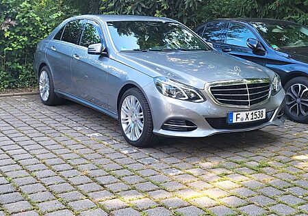 Mercedes-Benz E 200 BlueTEC -