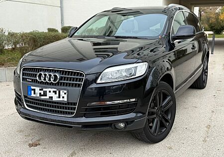 Audi Q7 3.0 TDI quattro S Line Open Sky AHK 3.5t 1.Ha