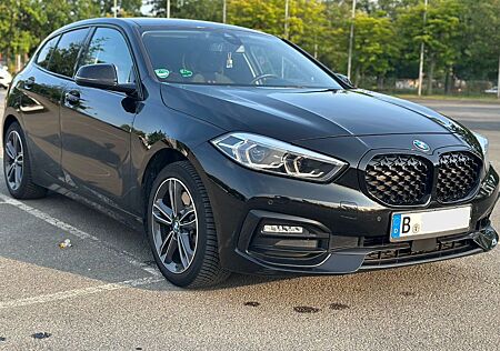 BMW 120d xDrive A -