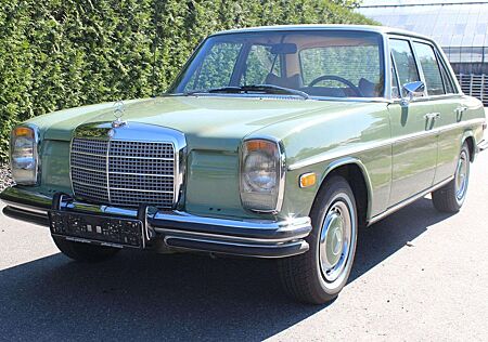Mercedes-Benz 280 -8