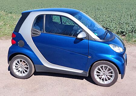 Smart ForTwo coupé 0.8 cdi passion, 1. Hand, TÜV neu
