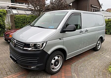 VW T6 Transporter Volkswagen T6 2.0 TDI Transporter, 2. Hd., Top, wenig Km