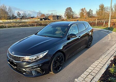 Kia Optima 1.6 8-Fach/SHZ/LHZ/AHK/Scheckheft