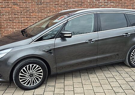 Ford S-Max Titanium 7-Sitzer/AHK/SHZ/NAVI/Allw