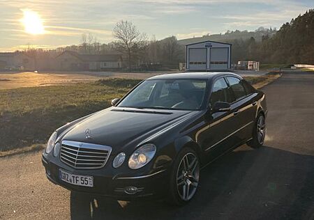 Mercedes-Benz E 500 AVANTGARDE Avantgarde