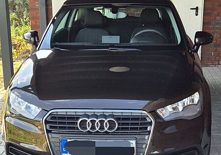 Audi A1 1.4 TFSI Attraction Attraction