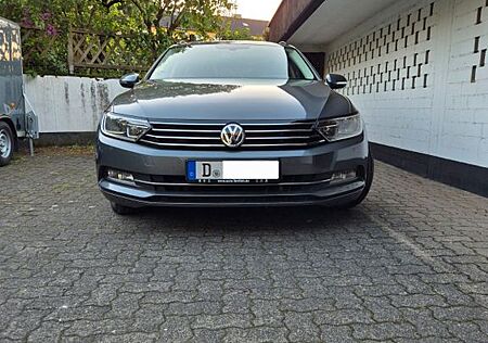 VW Passat Variant Volkswagen 2.0 TDI DSG BMT Comfortline V...