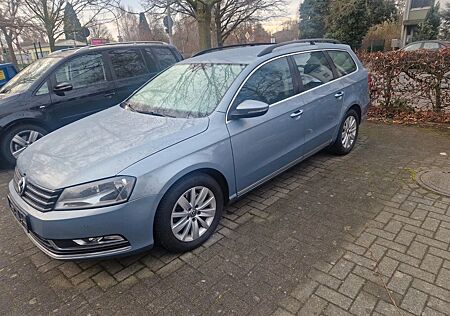 VW Passat Variant Volkswagen 2.0 TDI DSG Comfortline BMT V...