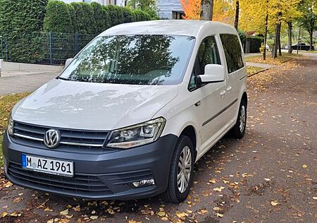 VW Caddy Volkswagen 2,0TDI 110kW BMT Trendline 5-Sitzer Tr...